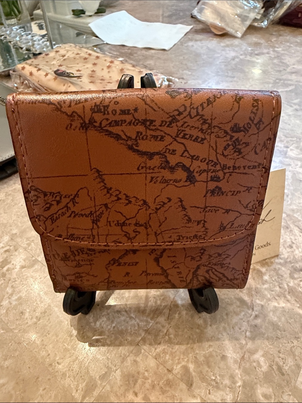 Men's Brown Map-Print Leather Wallet - Compact Travel Style